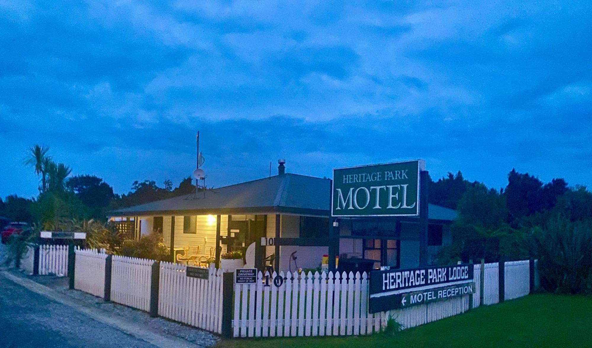 Heritage Park Lodge Haast Zewnętrze zdjęcie